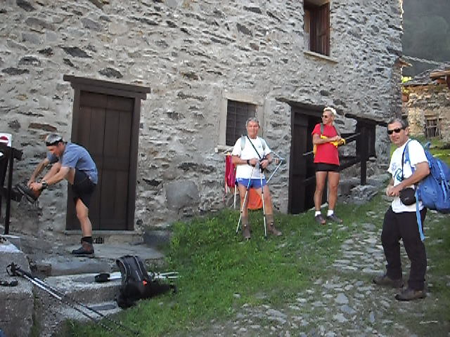 image4